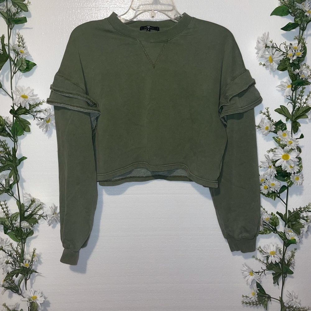 7 FOR ALL MANKIND crop crew neck sweatshirt with ruffle sleeve design
